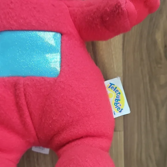 Vintage 1998 Teletubbies Talking Po, 15 Inch Plush - Picture 4 of 9